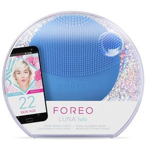 Foreo Luna Fofo Beauty Coach and cleanser